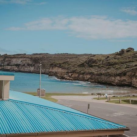Surf Break At Bayview Villas Sea View Port Campbell Bagian luar foto