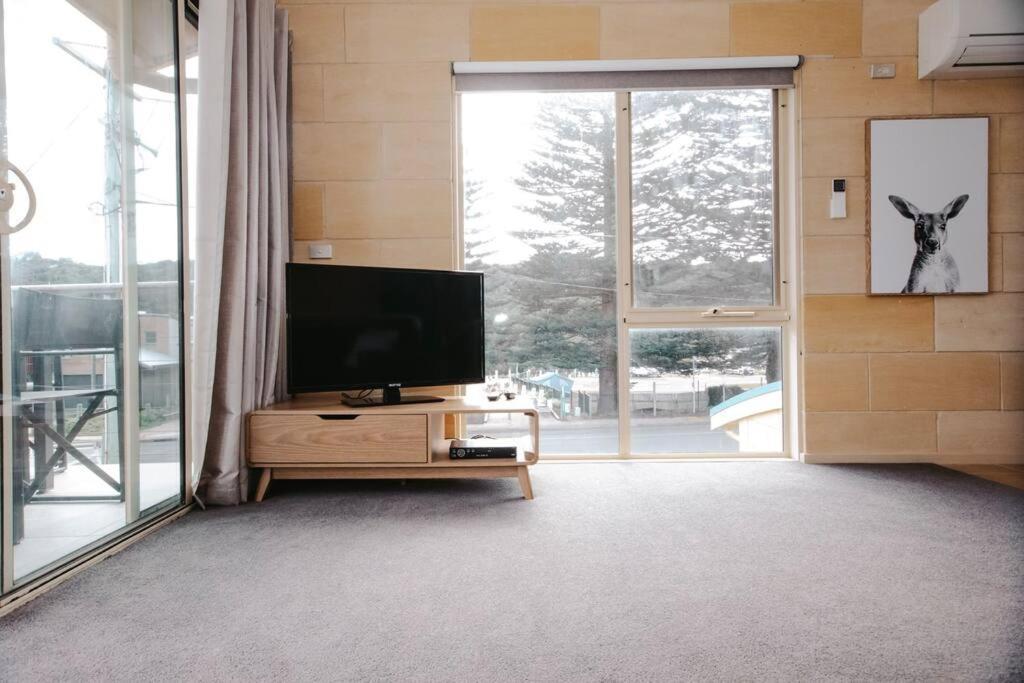 Surf Break At Bayview Villas Sea View Port Campbell Bagian luar foto