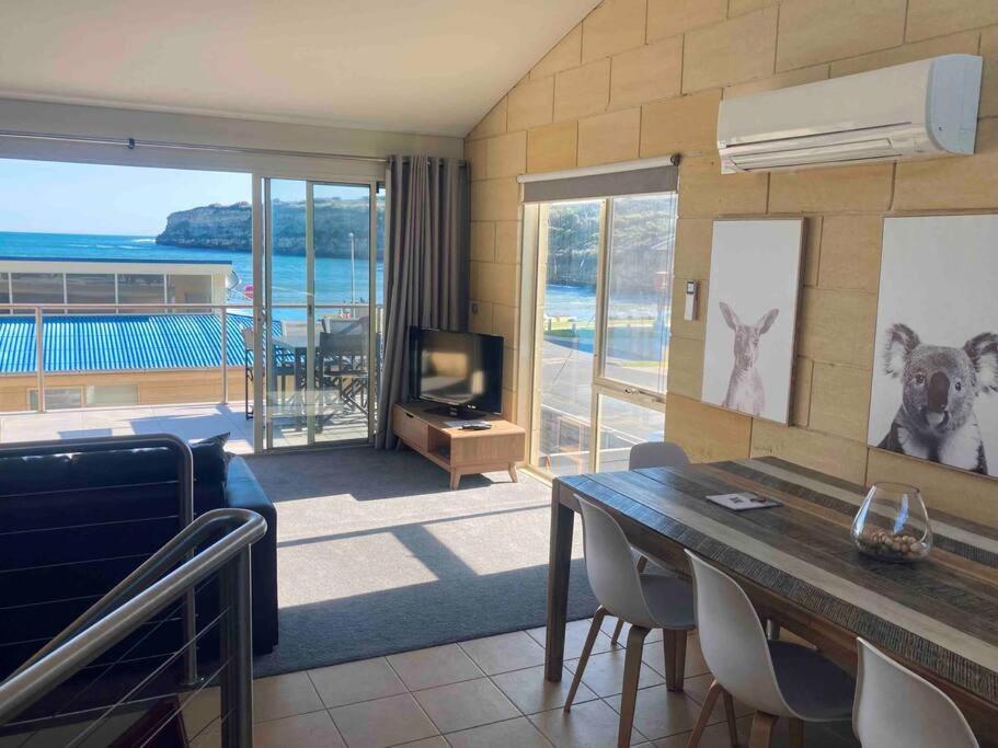 Surf Break At Bayview Villas Sea View Port Campbell Bagian luar foto